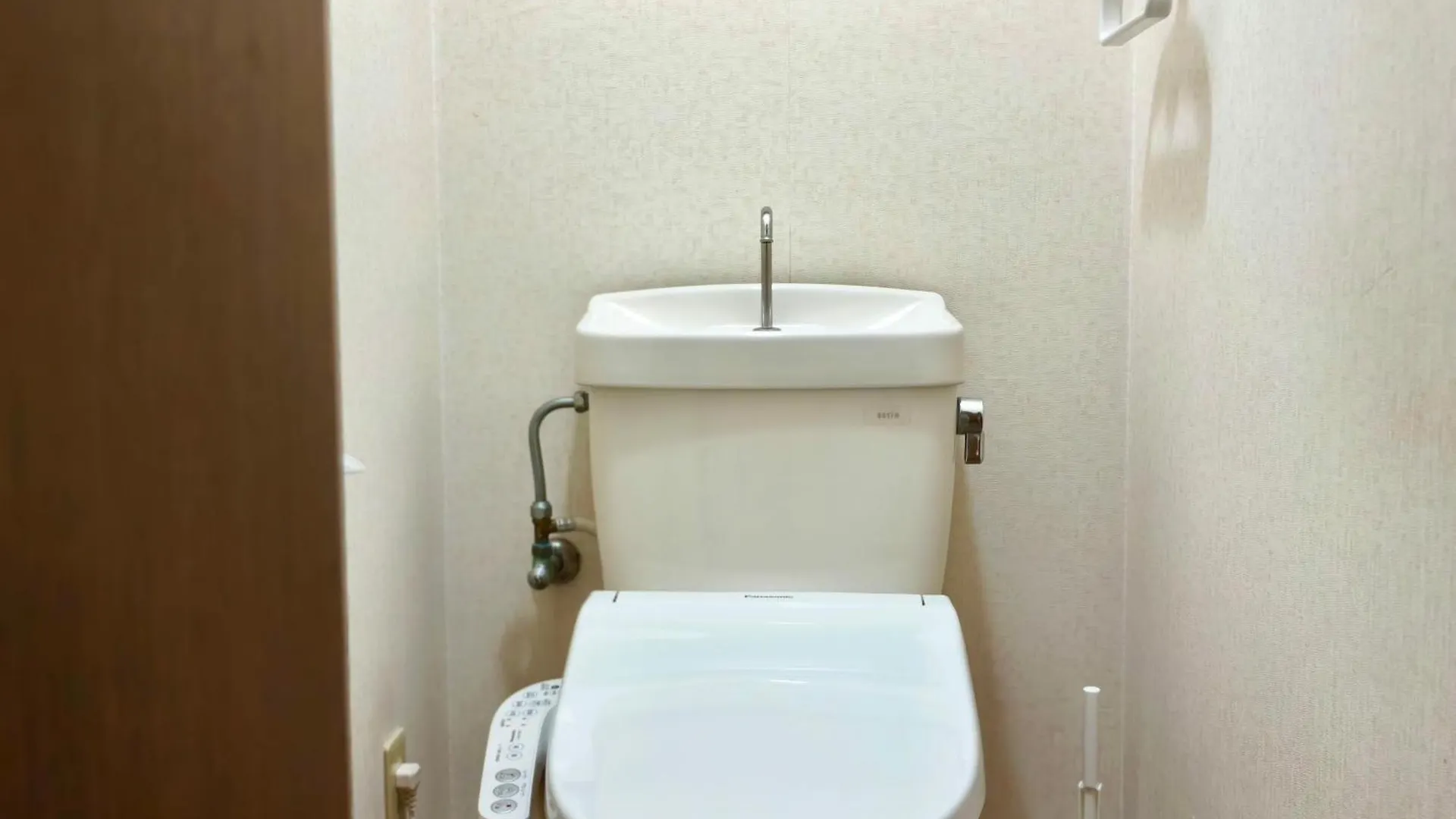 Rest Collection Namiyoke Osaka Apartment